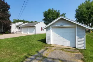 10910 North Dr, Fowler, MI 48835 - Photo 7