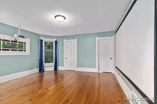 521 Trowbridge St, Allegan, MI 49010 - Photo 35