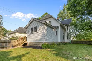 521 Trowbridge St, Allegan, MI 49010 - Photo 39