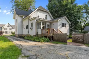 521 Trowbridge St, Allegan, MI 49010 - Photo 43