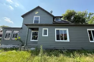 1026 Carl Breeding Wy, Jackson, MI 49203 - Photo 3