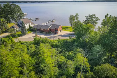 815 E Lake Mitchell Drive, Cadillac, MI 49601 - Photo 9