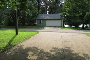 890 White Lake Rd, Pleasant Lake, MI 49272 - Photo 81