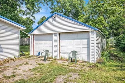 327 E Main Street, Vermontville, MI 49096 - Photo 3