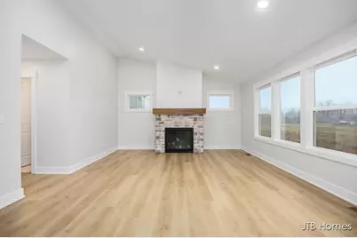 11440 Shoreline Drive #110, Allendale, MI 49401 - Photo 5