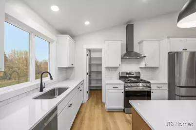 11440 Shoreline Drive #110, Allendale, MI 49401 - Photo 11