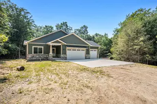 10 Morton Trl, Montague, MI 49437 - Photo 3