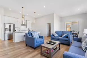 10055 Strawberry Ln, Zeeland, MI 49464 - Photo 7