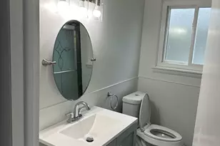2419 Barnard St, Saginaw, MI 48602 - Photo 9