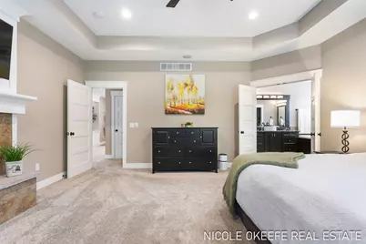 528 Stonehenge Drive SW, Grandville, MI 49418 - Photo 25