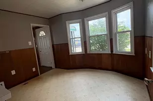 12937 Pullman St, Southgate, MI 48195 - Photo 9