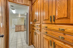5026 Robinwood Dr, Monroe, MI 48161 - Photo 37