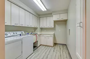 5026 Robinwood Dr, Monroe, MI 48161 - Photo 47