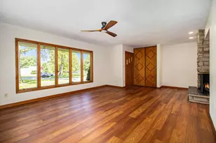 301 Woodland Dr, Buchanan, MI 49107 - Photo 3