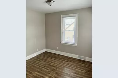 136 Batavia Street, River Rouge, MI 48218 - Photo 9