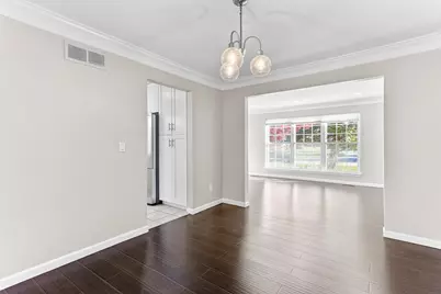 1844 Poppleton Drive, West Bloomfield, MI 48324 - Photo 9