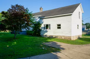 640 S Washington St, Constantine, MI 49042 - Photo 25