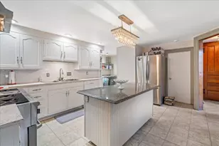 461 5th St, Manistee, MI 49660 - Photo 35