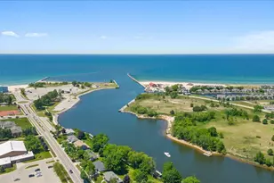 461 5th St, Manistee, MI 49660 - Photo 85