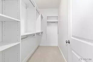 7603 Brook Villa Ct, Allendale, MI 49401 - Photo 17