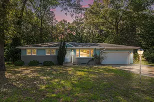 2021 Queens Ct, Muskegon, MI 49445 - Photo 3