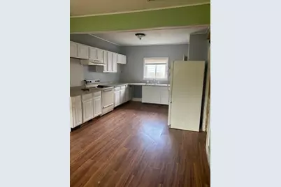 421 Lewis Street, Belding, MI 48809 - Photo 5