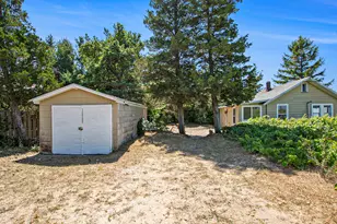 10589 Lake Shore Dr, West Olive, MI 49460 - Photo 15