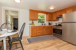 2306 Benton Ave, Kalamazoo, MI 49008 - Photo 11