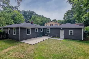 2306 Benton Ave, Kalamazoo, MI 49008 - Photo 3