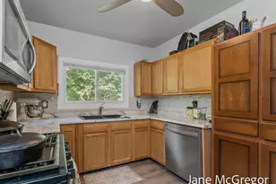 3305 Peck St, Muskegon, MI 49444 - Photo 11