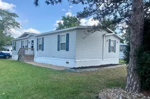 7061 W Bickett Blvd, Lansing, MI 48911 - Photo 3