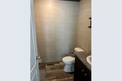 7061 W Bickett Boulevard, Lansing, MI 48911 - Photo 9