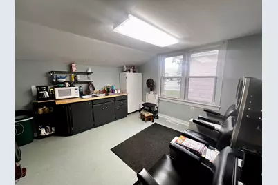 208 S Harrison Street, Ludington, MI 49431 - Photo 13