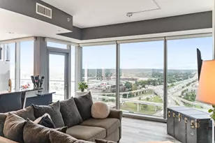 335 Bridge St NW, Grand Rapids, MI 49504 - Photo 11