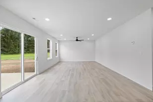 2018 Green Acres Dr, Adrian, MI 49221 - Photo 17