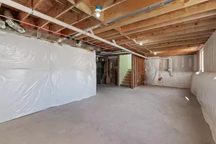 2012 Green Acres Dr, Adrian, MI 49221 - Photo 25