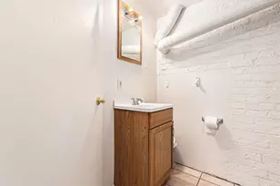 210 N Lavinia St, Ludington, MI 49431 - Photo 41