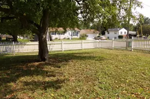 341 Algonquin St, Battle Creek, MI 49037 - Photo 3