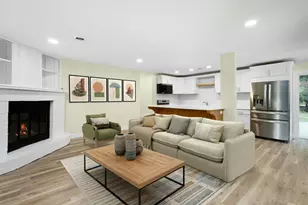 25590 Redfield St, Edwardsburg, MI 49112 - Photo 5