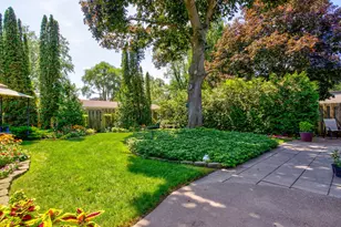 2727 S Lakeshore Dr, Saint Joseph, MI 49085 - Photo 33