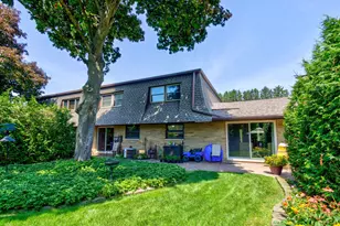 2727 S Lakeshore Dr, Saint Joseph, MI 49085 - Photo 37