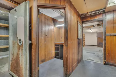 1425 Wildwood Avenue, Jackson, MI 49202 - Photo 33