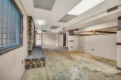 1425 Wildwood Avenue, Jackson, MI 49202 - Photo 9