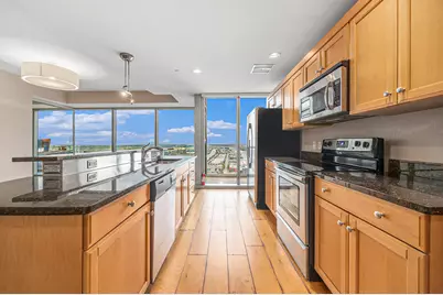 335 Bridge Street NW #2403, Grand Rapids, MI 49504 - Photo 7