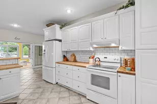 332 Blarney Ln, Plainwell, MI 49080 - Photo 15