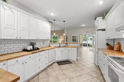 332 Blarney Lane, Plainwell, MI 49080 - Photo 13