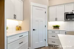 4302 Tallman Woods Dr NW, Grand Rapids, MI 49534 - Photo 9