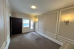 286 Capital Ave NE, Battle Creek, MI 49017 - Photo 17