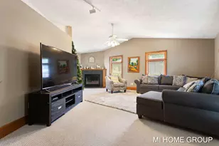 663 Lugers Rd, Holland, MI 49423 - Photo 27