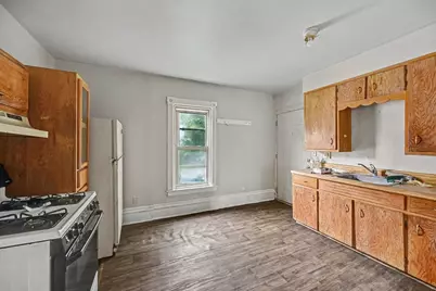 1110 Hotop Avenue, Kalamazoo, MI 49048 - Photo 7